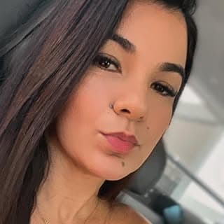 Adriana Souza
