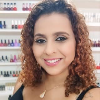 Alessandra Almeida