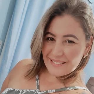 Ana Fernandes - Alongamento de Unhas