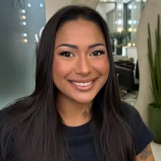Bárbara Mota Pazini Sobrancelhas