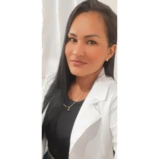 Nathy Souza Designer