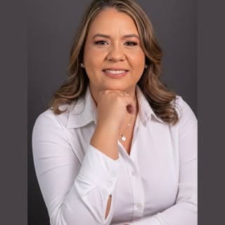 Michelly Esmalteria Escovaria