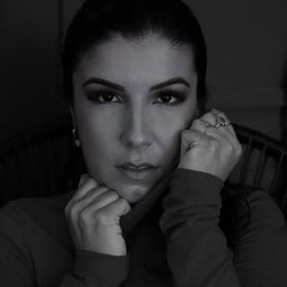 FABÍOLA CARDOSO