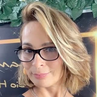 Kelly Camargo Studio Hair