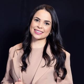 Leticia Maquiadora