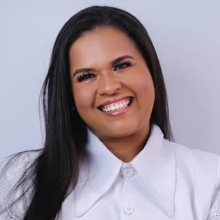 Júlia Costa - Estética Mossoró