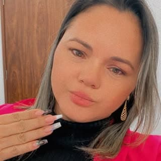 Mari Campelo Nails