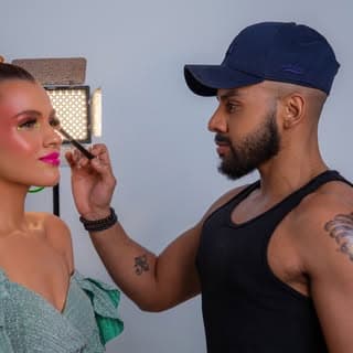 Mauro Ferreira Makeup