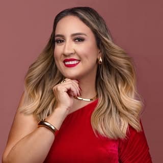 Rafaela Hair