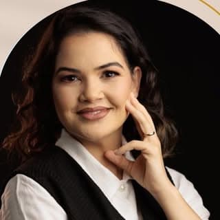 Laura Salomão