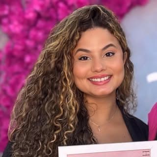 Lay Extensão Cílios e Cursos