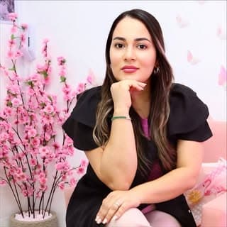 Thaise Miranda | Designer de Sobrancelhas