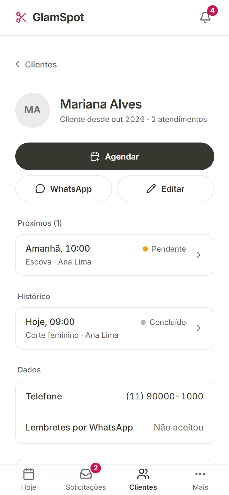 Ficha da cliente com próximos horários, histórico e dados